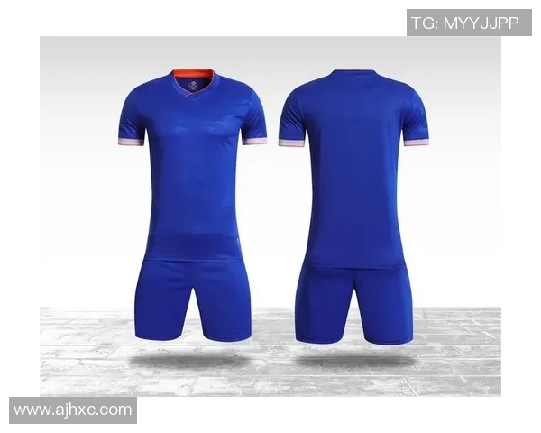 高性能面料在足球训练服中的应用与运动表现分析